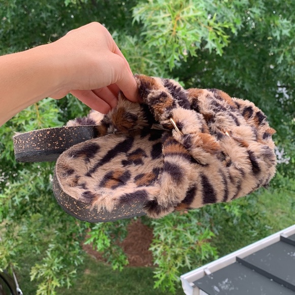 Leopard print buckle slide sandals 7./8 🐆 - Picture 3 of 7